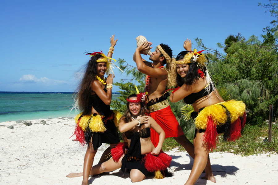 South Pacific Folklore Dancing